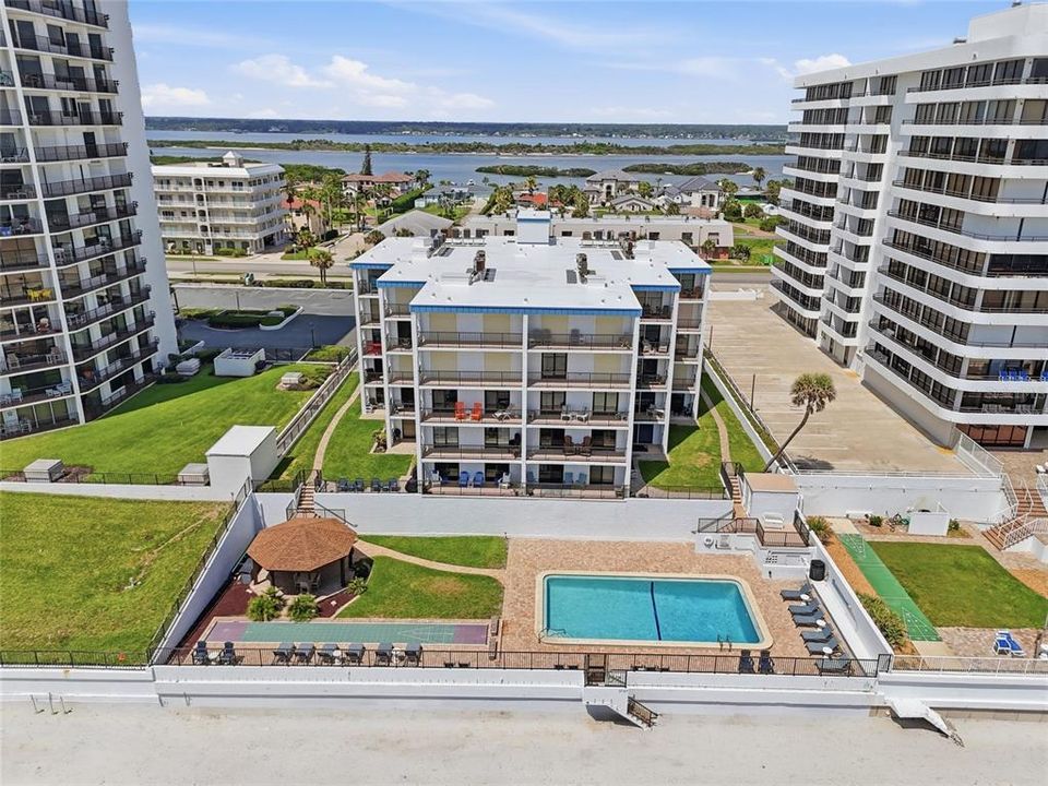 En Venta: $300,000 (1 camas, 1 baños, 874 Pies cuadrados)