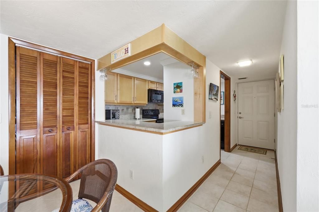 En Venta: $300,000 (1 camas, 1 baños, 874 Pies cuadrados)