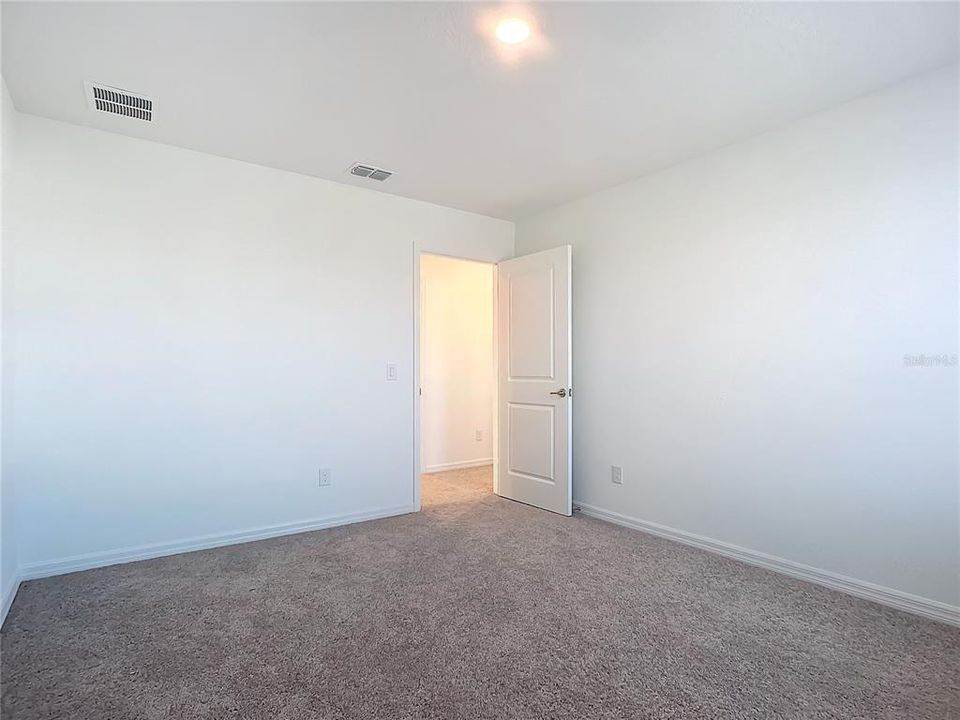 В аренду: $2,800 (5 спален, 4 ванн, 2804 Квадратных фут)