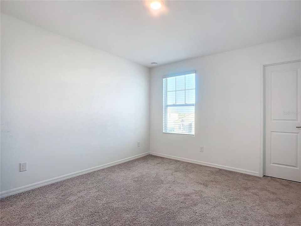 В аренду: $2,800 (5 спален, 4 ванн, 2804 Квадратных фут)
