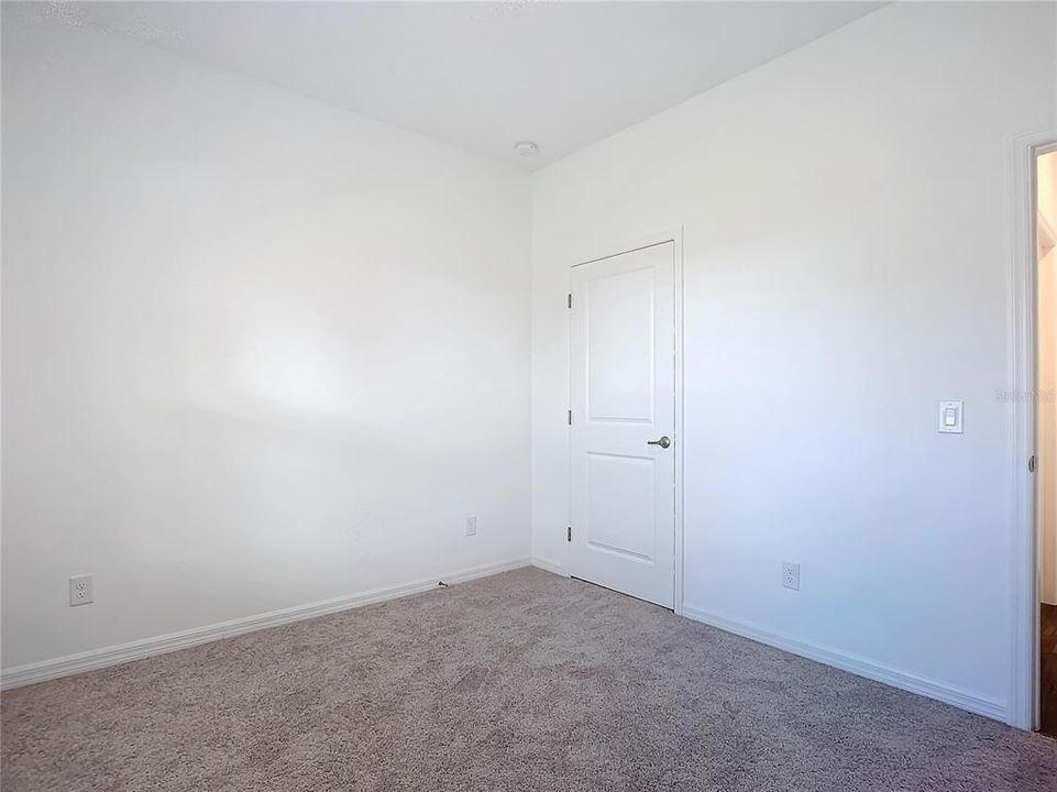 В аренду: $2,800 (5 спален, 4 ванн, 2804 Квадратных фут)