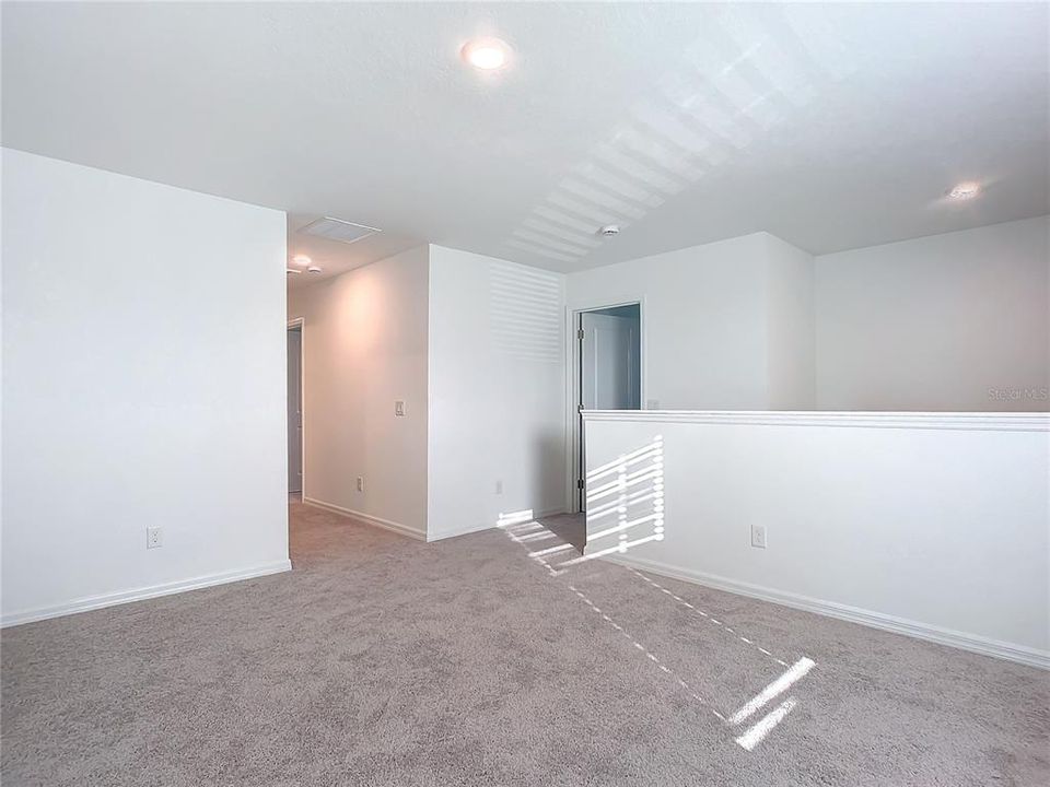 В аренду: $2,800 (5 спален, 4 ванн, 2804 Квадратных фут)
