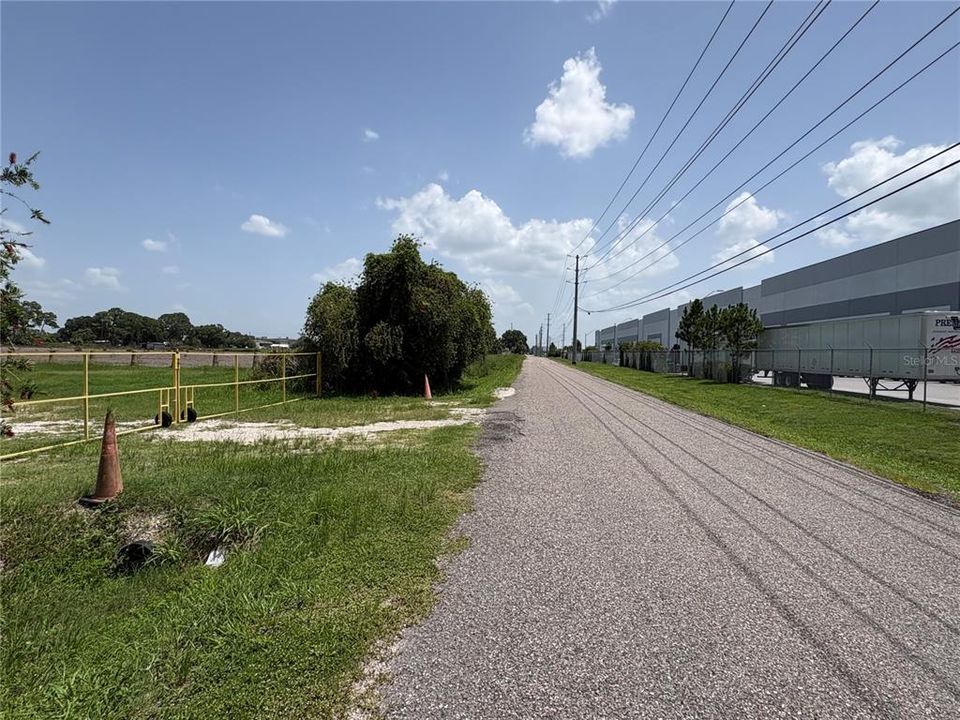 En Venta: $825,000 (3.12 acres)