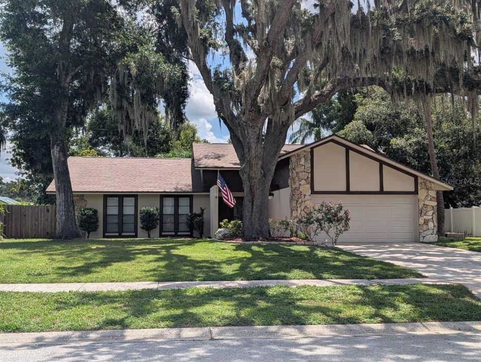 : $414,900 (3 camas, 2 baños, 1928 Pies cuadrados)