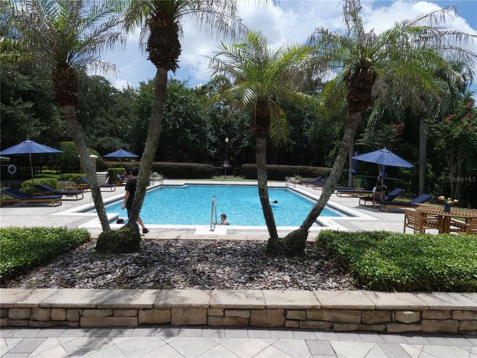 En Venta: $324,900 (3 camas, 2 baños, 1682 Pies cuadrados)
