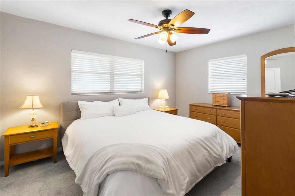 Active With Contract: $415,000 (3 beds, 2 baths, 1200 Square Feet)