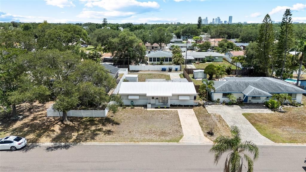 Active With Contract: $415,000 (3 beds, 2 baths, 1200 Square Feet)