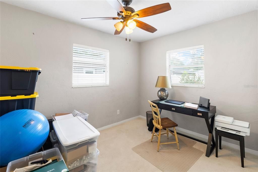 Active With Contract: $415,000 (3 beds, 2 baths, 1200 Square Feet)