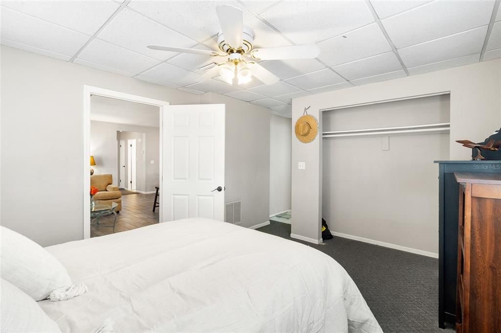 Active With Contract: $415,000 (3 beds, 2 baths, 1200 Square Feet)