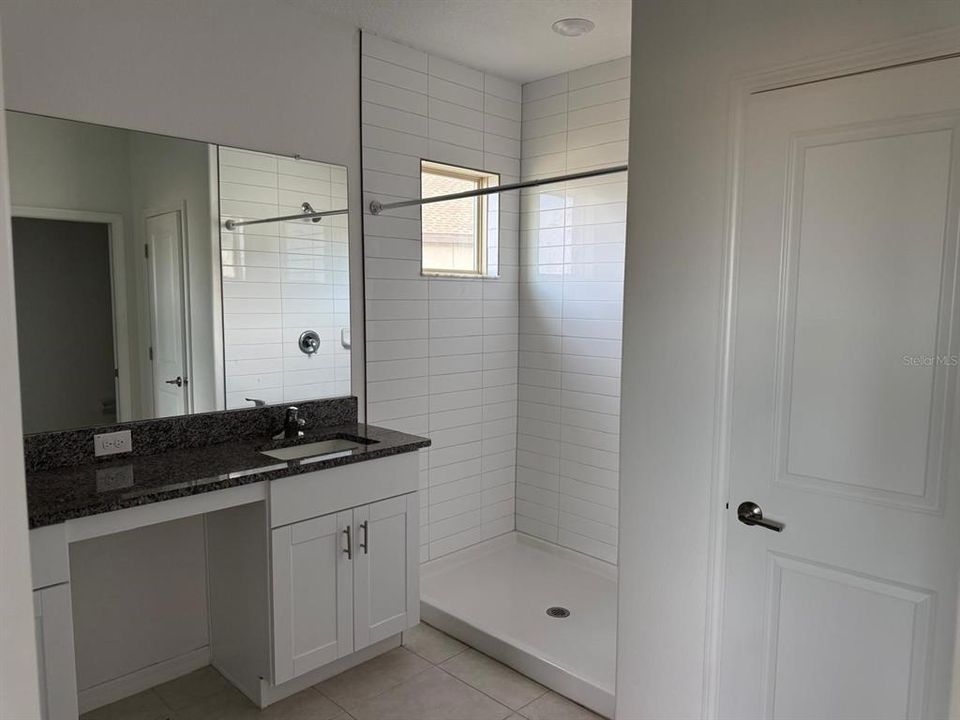 En Renta: $2,300 (3 camas, 2 baños, 1807 Pies cuadrados)