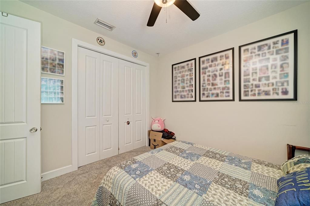 En Venta: $735,999 (4 camas, 3 baños, 1921 Pies cuadrados)