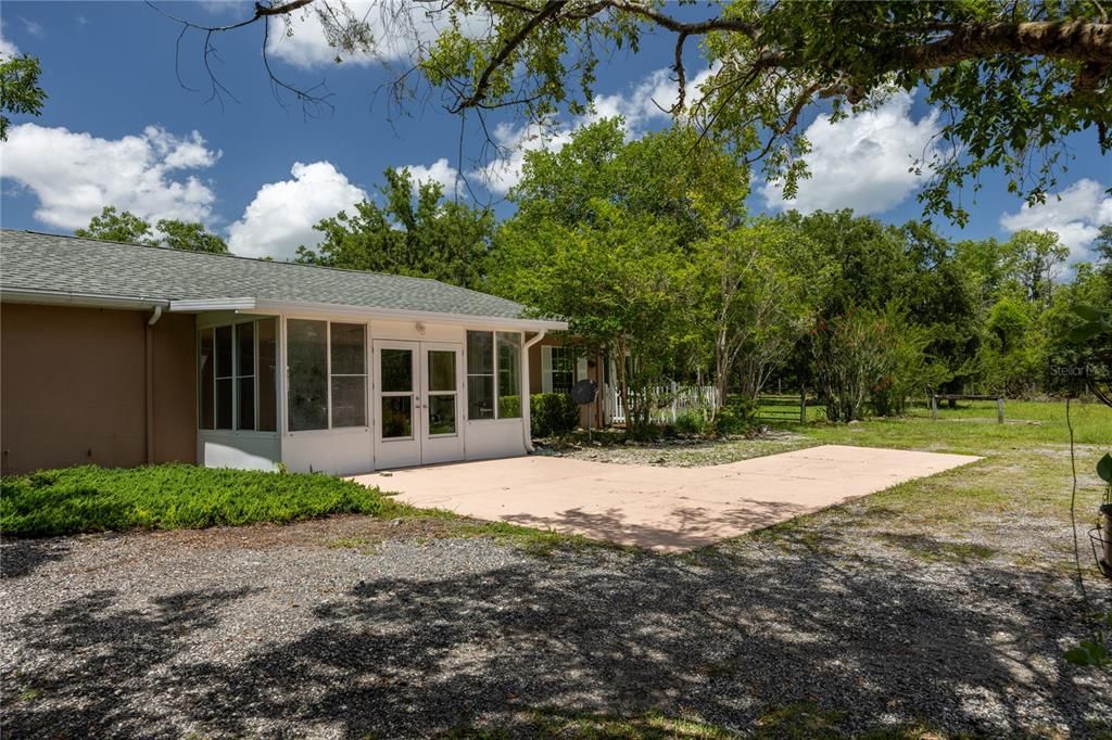 En Venta: $769,500 (5 camas, 4 baños, 3315 Pies cuadrados)