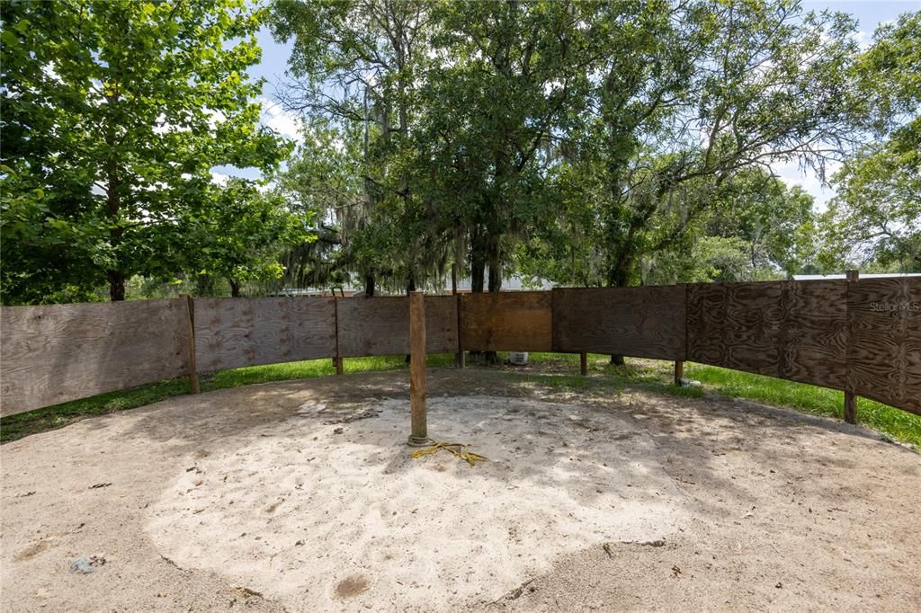 En Venta: $769,500 (5 camas, 4 baños, 3315 Pies cuadrados)