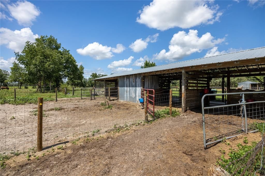 En Venta: $769,500 (5 camas, 4 baños, 3315 Pies cuadrados)