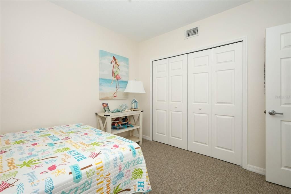 For Sale: $500,000 (3 beds, 2 baths, 1698 Square Feet)