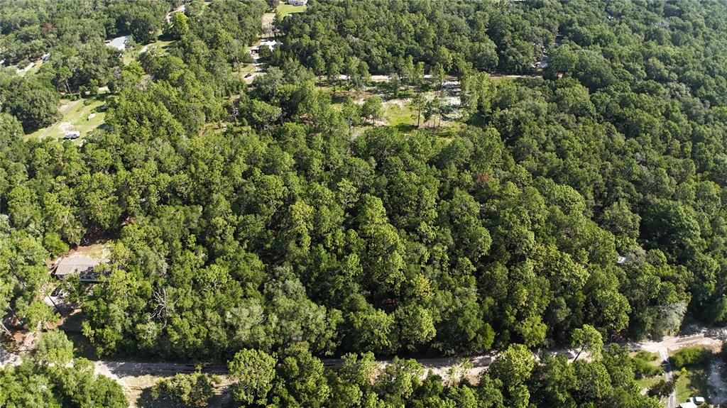 待售: $49,900 (1.25 acres)