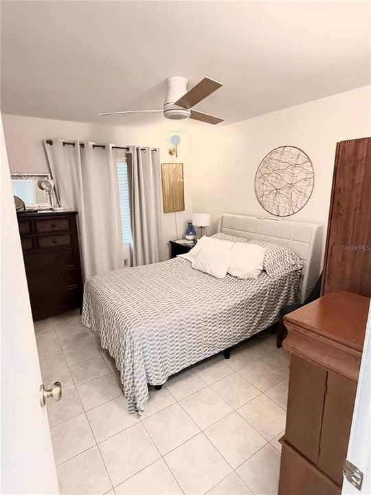 В аренду: $1,700 (2 спален, 2 ванн, 837 Квадратных фут)