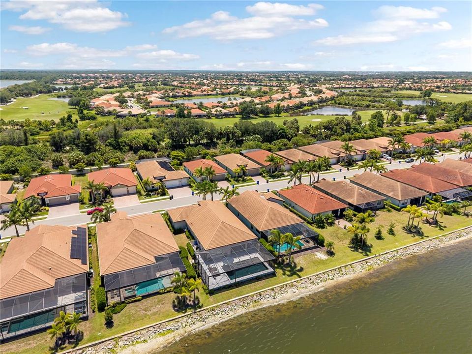 На продажу: $889,999 (3 спален, 2 ванн, 2248 Квадратных фут)