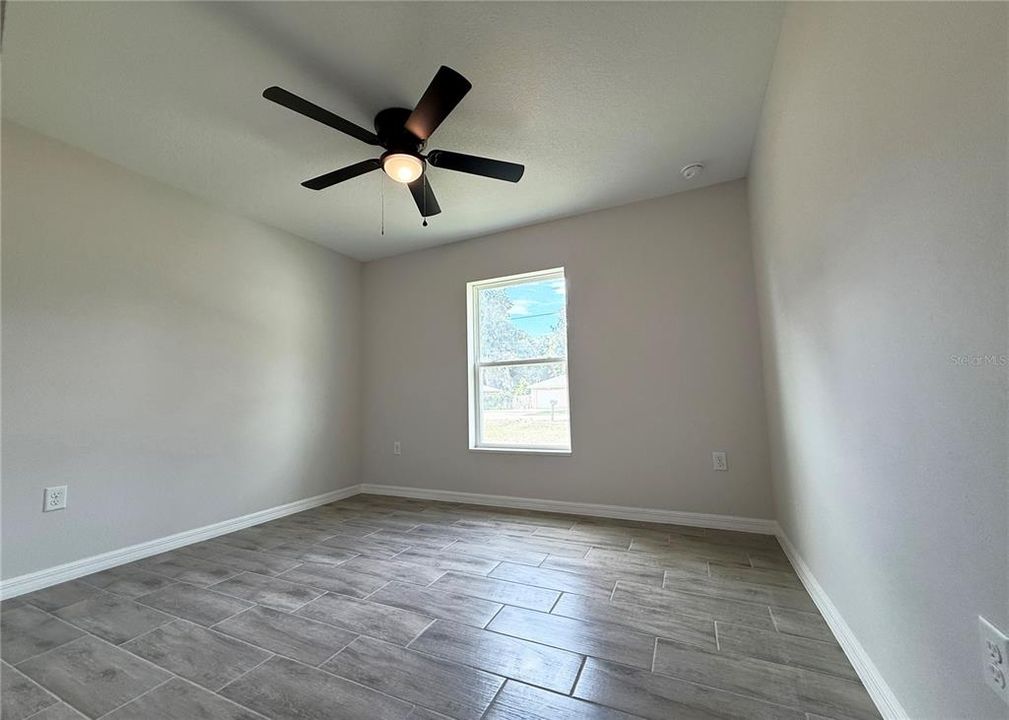 For Sale: $249,900 (3 beds, 2 baths, 1209 Square Feet)