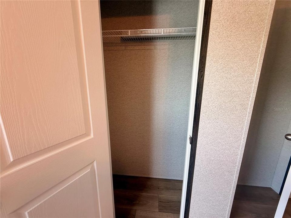 На продажу: $184,900 (2 спален, 2 ванн, 746 Квадратных фут)