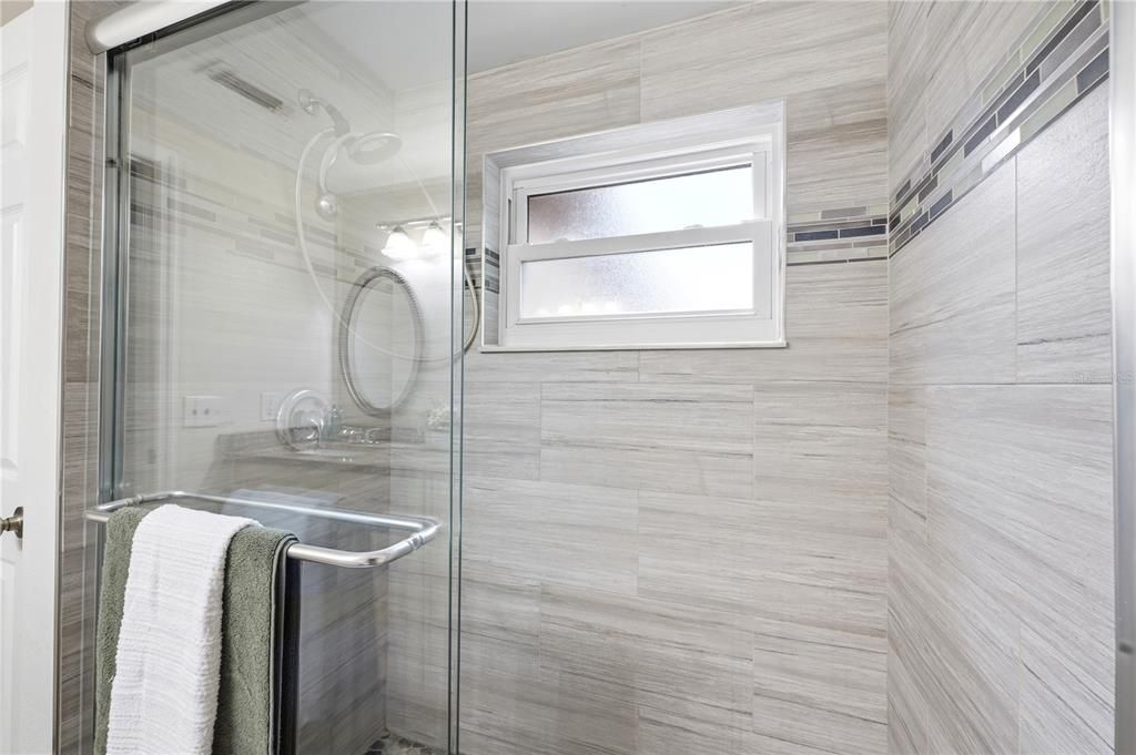 На продажу: $699,900 (3 спален, 3 ванн, 2187 Квадратных фут)