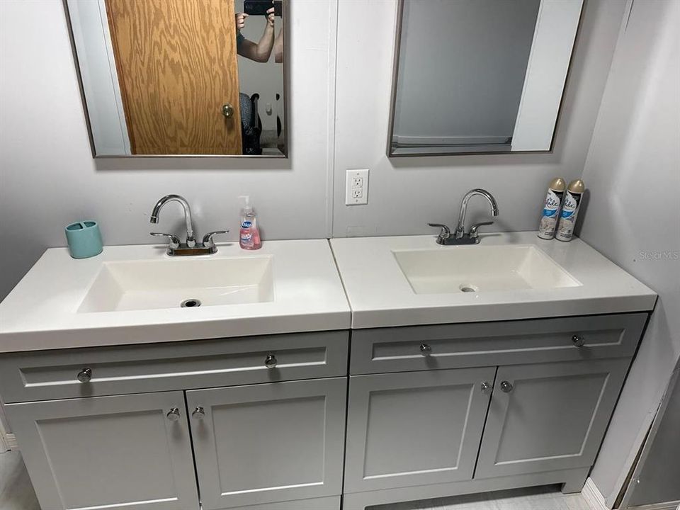 For Rent: $1,550 (3 beds, 2 baths, 1064 Square Feet)