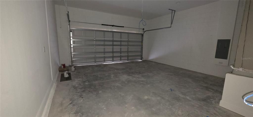 На продажу: $450,000 (5 спален, 3 ванн, 2018 Квадратных фут)