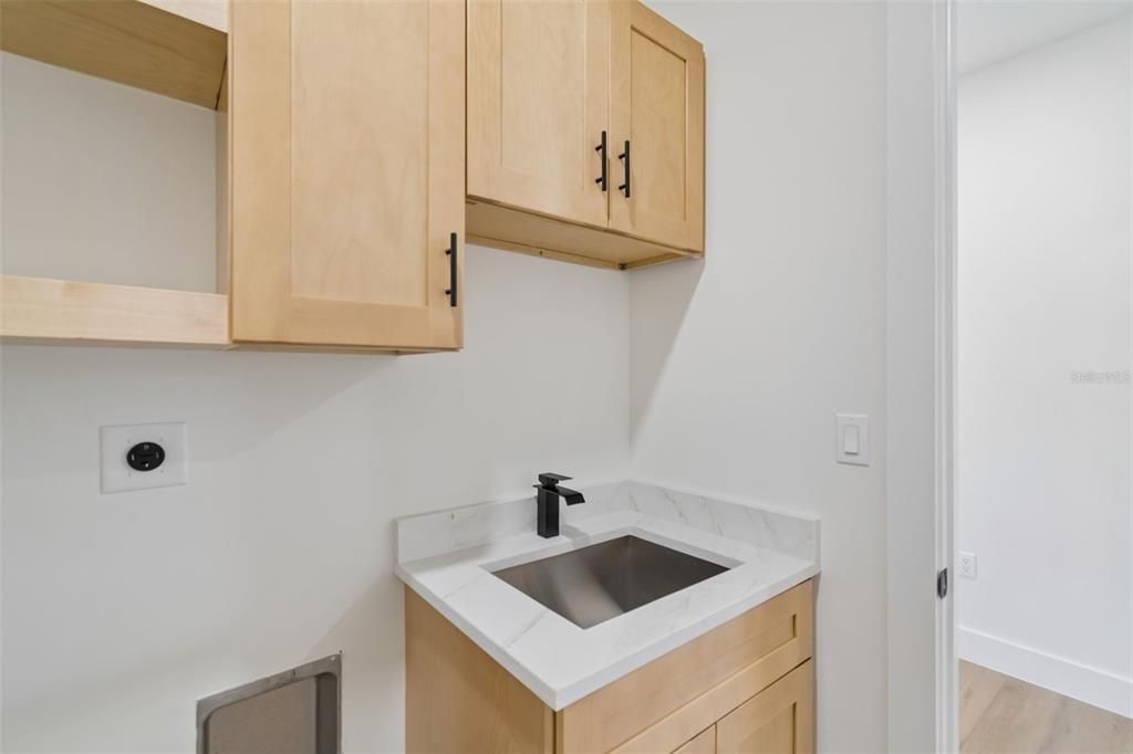 На продажу: $1,199,900 (4 спален, 4 ванн, 3125 Квадратных фут)