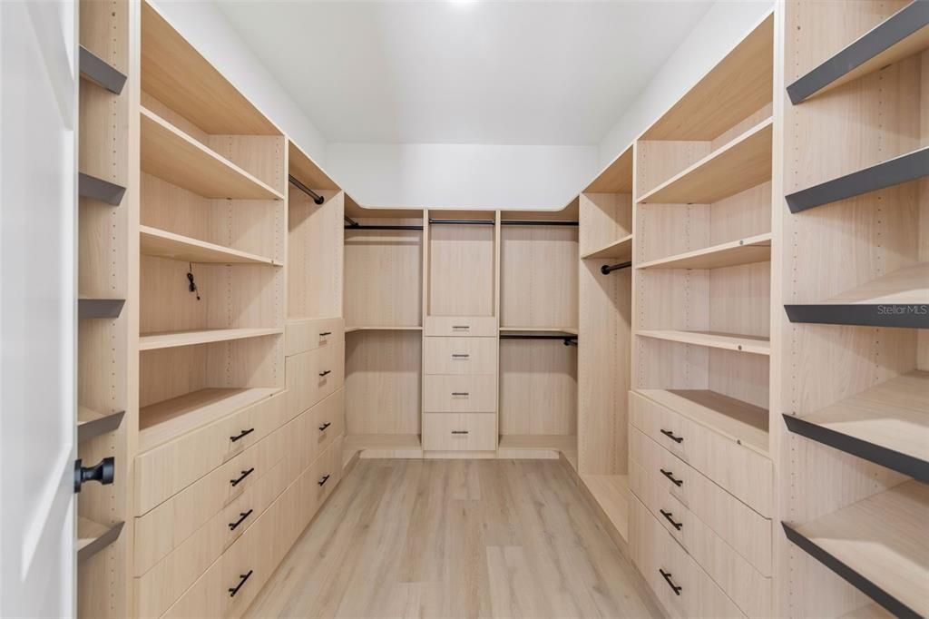 На продажу: $1,199,900 (4 спален, 4 ванн, 3125 Квадратных фут)
