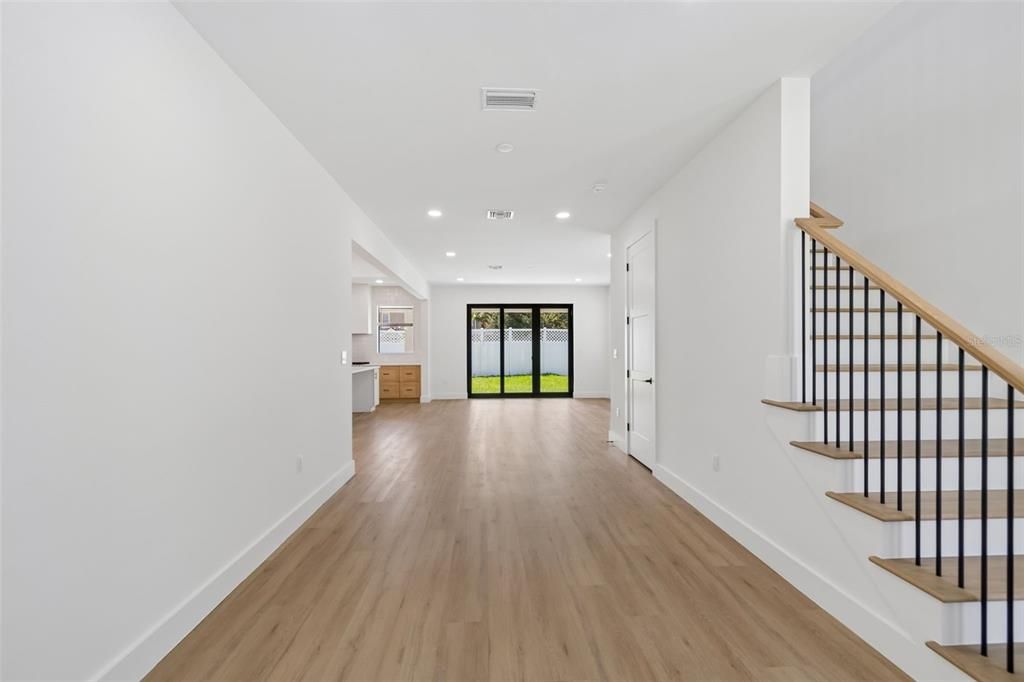 На продажу: $1,199,900 (4 спален, 4 ванн, 3125 Квадратных фут)
