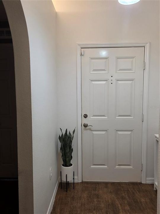 В аренду: $2,595 (3 спален, 2 ванн, 1865 Квадратных фут)