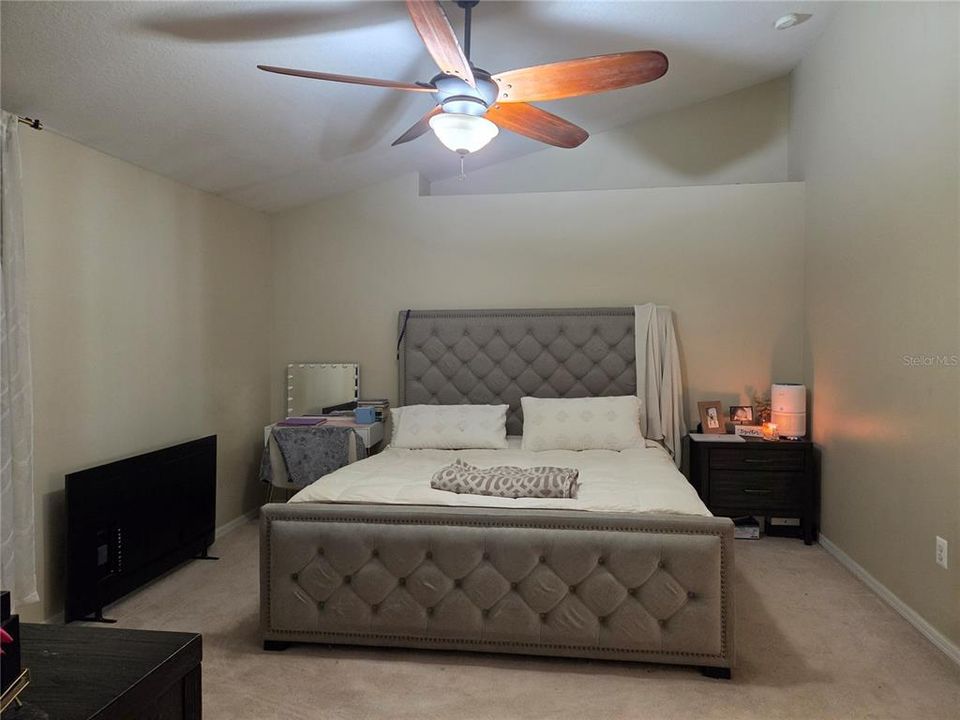 В аренду: $2,595 (3 спален, 2 ванн, 1865 Квадратных фут)