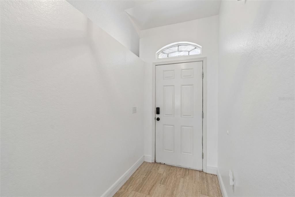 En Venta: $289,000 (3 camas, 2 baños, 1313 Pies cuadrados)