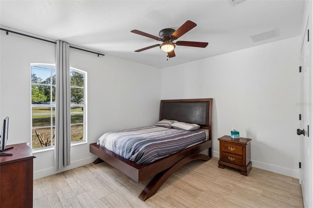 En Venta: $289,000 (3 camas, 2 baños, 1313 Pies cuadrados)