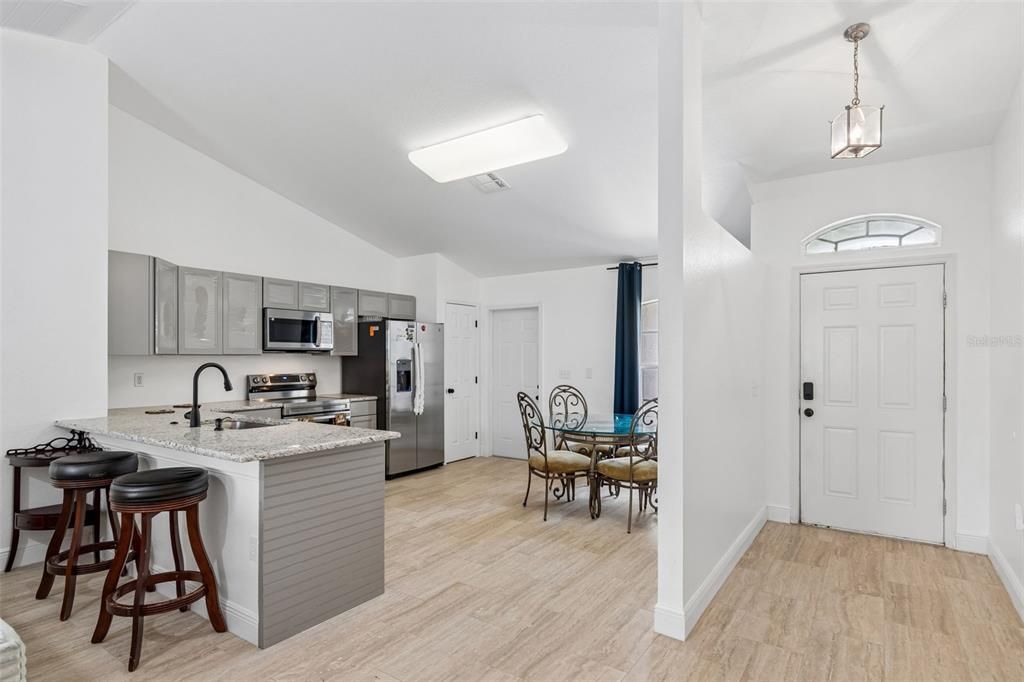 En Venta: $289,000 (3 camas, 2 baños, 1313 Pies cuadrados)