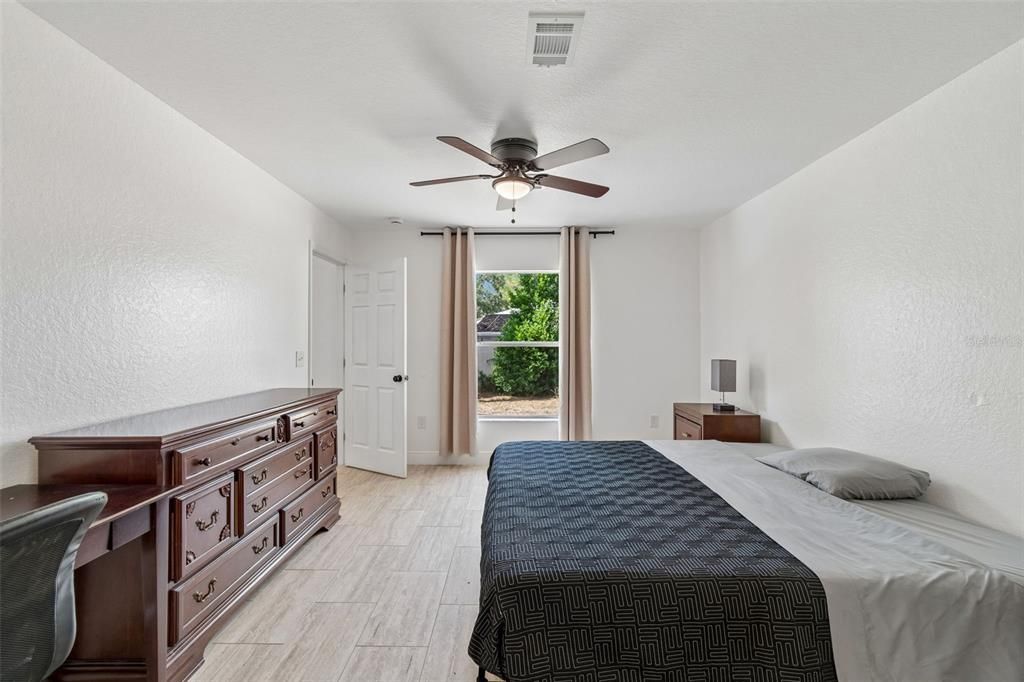 En Venta: $289,000 (3 camas, 2 baños, 1313 Pies cuadrados)