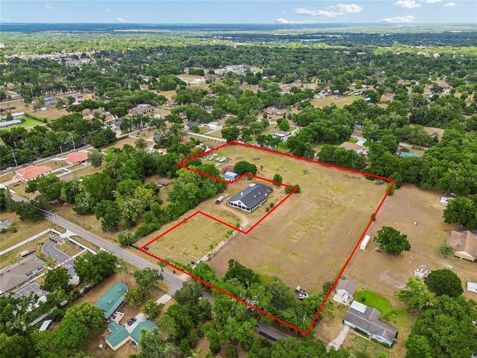 На продажу: $375,000 (6.02 acres)