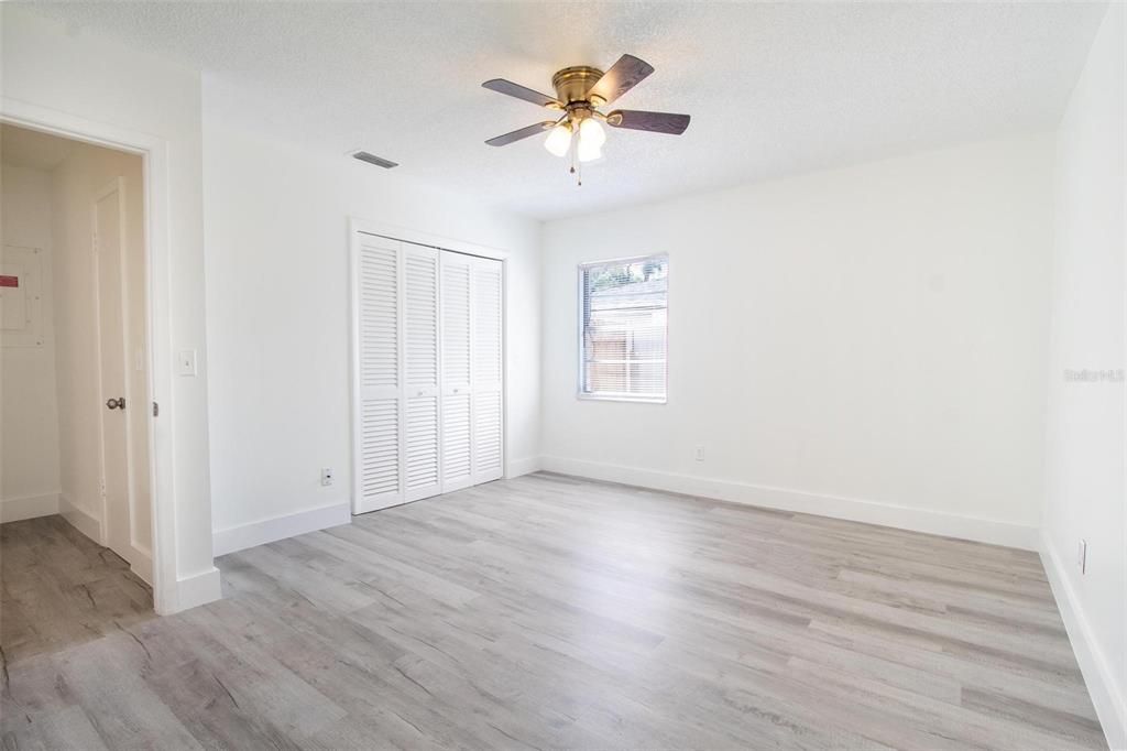 For Sale: $430,000 (4 beds, 0 baths, 2000 Square Feet)