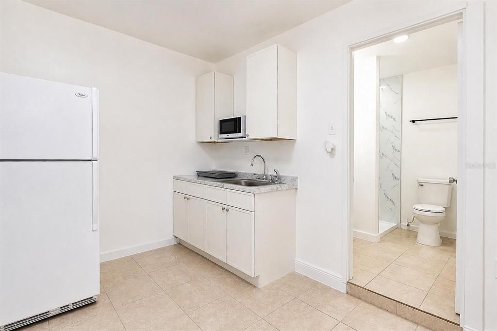For Sale: $430,000 (4 beds, 0 baths, 2000 Square Feet)