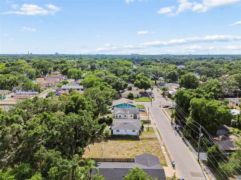 待售: $129,900 (0.11 acres)