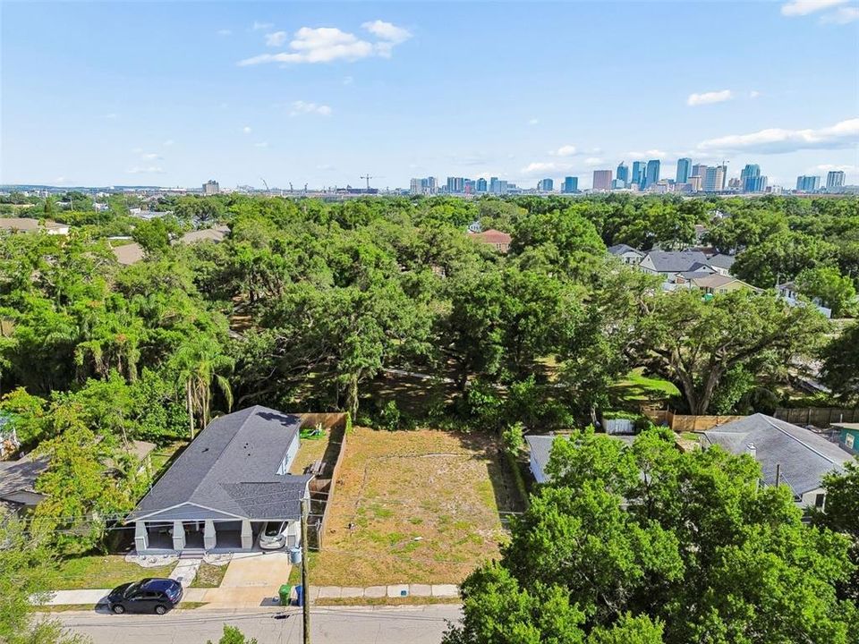 待售: $129,900 (0.11 acres)
