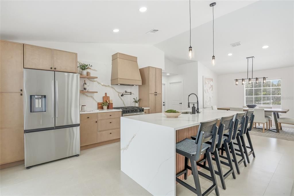 На продажу: $629,900 (3 спален, 2 ванн, 1742 Квадратных фут)