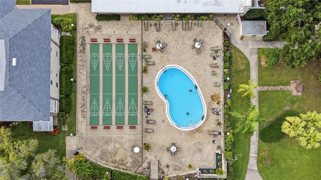 Activo con contrato: $115,900 (2 camas, 1 baños, 973 Pies cuadrados)