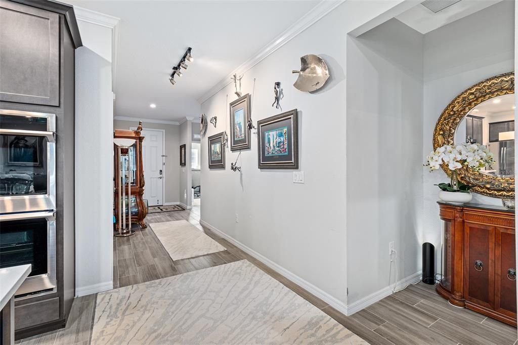 For Sale: $375,000 (3 beds, 2 baths, 1852 Square Feet)