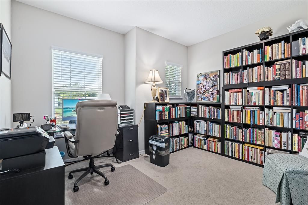 For Sale: $375,000 (3 beds, 2 baths, 1852 Square Feet)