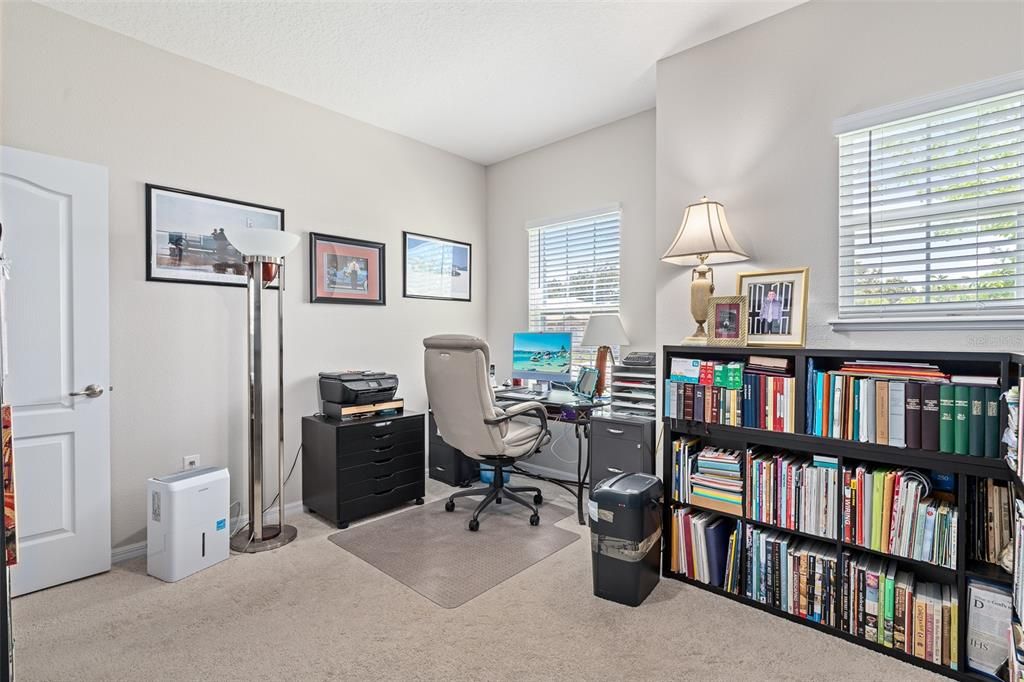 For Sale: $375,000 (3 beds, 2 baths, 1852 Square Feet)
