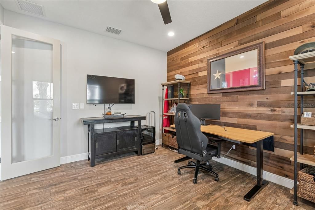Active With Contract: $875,000 (4 beds, 3 baths, 3227 Square Feet)