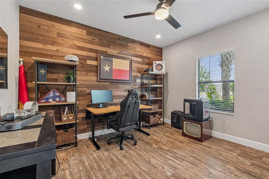 Active With Contract: $875,000 (4 beds, 3 baths, 3227 Square Feet)