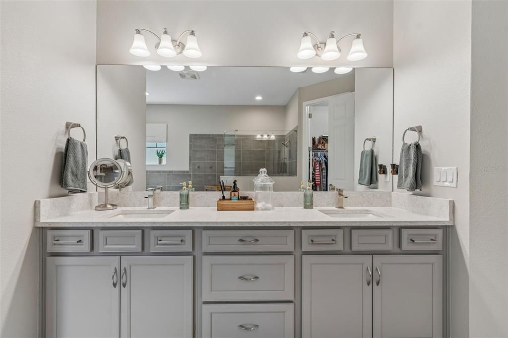Active With Contract: $875,000 (4 beds, 3 baths, 3227 Square Feet)