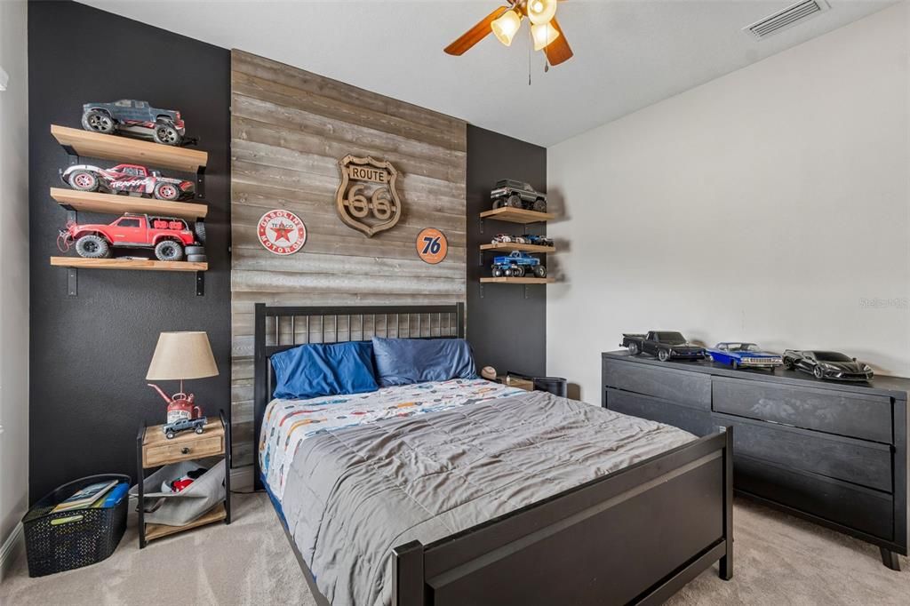 Active With Contract: $875,000 (4 beds, 3 baths, 3227 Square Feet)